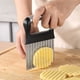thumbnail image 4 of Herramienta ondulada para cortar patatas, rebanador de patatas fritas, hoja de acero inoxidable, mango de madera, cuchillo serrador para picar, juego de 2, 4 of 6