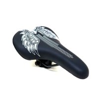 Asiento Radical Mountain Mtb N756 Alas Negro Blanco