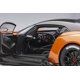 thumbnail image 3 of Coche modelo AUTOart Aston Martin Vulcan Madagascar Orange a escala 1/18, 3 of 9