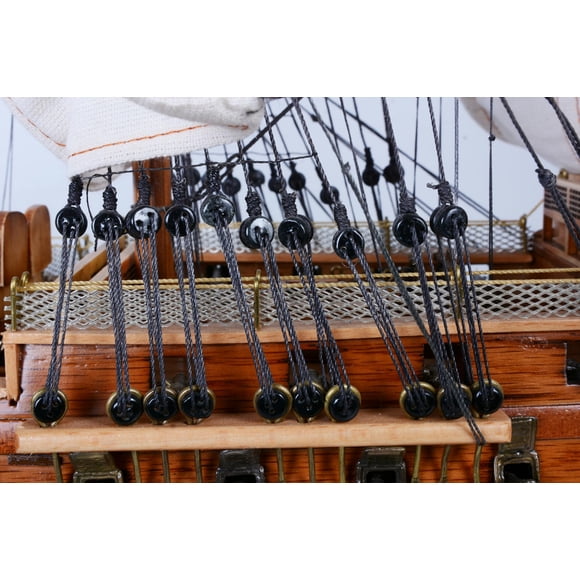 Deadeye de madera de tres orificios, mediano-grande, Old Modern Handicrafts