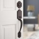 thumbnail image 2 of Cerradura de Puerta Kwikset Arlington Acabado Bronce Veneciano SmartKey, 2 of 8