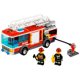 thumbnail image 1 of Camión de bomberos LEGO City 60002 con 2 minifiguras de bombero, 1 of 2