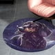 thumbnail image 4 of Alfombra Redonda de Felpa Coral Perro Salchicha Desmarcar 60cm, 4 of 6