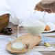 thumbnail image 5 of Jarra para crema de leche, café, leche, salsa, leche, vidrio transparente y liso de fondo redondo., 5 of 6