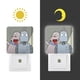 thumbnail image 3 of Robot Dreams Luz nocturna LED con sensor de anochecer a amanecer para dormitorio, baño, pasillo, escaleras - Lámpara LED nocturna de enchufe, 0.5W - 1 pieza, 3 of 6