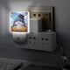 thumbnail image 5 of Luz Nocturna LED Tuxedo Sam con Sensor de Luz, 5 of 6