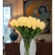 thumbnail image 4 of Tulipanes Artificiales HOMESEASONS 38 cm 20 piezas LED color crema, 4 of 7