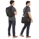 thumbnail image 4 of Mochila Thule Accent 17L convertible para MacBook de 16 pulgadas, 4 of 6