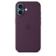 thumbnail image 2 of Funda para teléfono Apple iPhone 16 de silicona con MagSafe Plum, 2 of 5