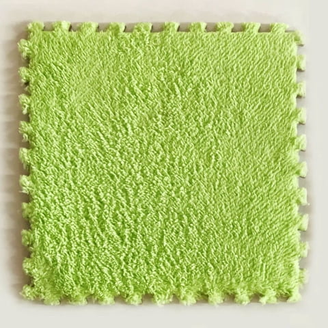 Juegos Magicos - Set Goma Eva Felpa 9 Unidades Verde