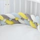 thumbnail image 1 of Almohada de cama trenzada de cuatro hebras con nudo largo tejido, bola kont, tira anticolisión para niños, 1 of 5