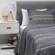 thumbnail image 1 of Cubrecama Estampado 1.5 Plaza Gris, 1 of 1