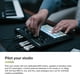 thumbnail image 5 of Pistas del circuito Novation Sequencer de Groovebox con sintetizador y MIDI, 5 of 6