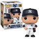 thumbnail image 1 of ¡Funko Pop! Figura #11 de Derek Jeter, leyenda del deporte, color blanco, 1 of 1