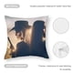 thumbnail image 5 of El Valle Robado Fundas de almohada de terciopelo con tema, regalos de funda de almohada, decoración para el hogar, cojín de lanzar, regalo de cumpleaños para fans y parejas.40*40cm., 5 of 6