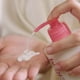 thumbnail image 2 of Leche corporal Topicrem ultrahidratante 500 ml para piel sensible, 2 of 3