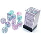 thumbnail image 1 of Juego de dados Chessex Nebula, 16 mm, d6, glicina, blanco con luminaria, 1 of 2
