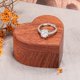 thumbnail image 4 of Caja de anillos Wislist de madera en forma de corazón 5.5 × 6 × 3.2 cm, 4 of 9