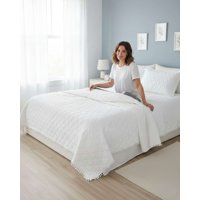 Todo Para El Hogar - Quilt Diseño De Pompones Ideal Para Temporada De Verano (Plaza Y Media)