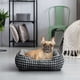 thumbnail image 2 of Cama para Perro Gato Vibrant Life 19x15cm Plush Negra, 2 of 3