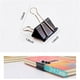 thumbnail image 4 of Clips grandes para carpetas de 1,6 pulgadas (paquete de 24), pinzas para papel grandes para suministros de oficina, 41 mm de ancho, capacidad de 18 mm, color negro, 4 of 6