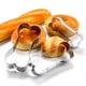 thumbnail image 3 of Juego de cortadores de galletas con forma de hueso de perro, acero inoxidable, 3 piezas, 3 of 8