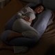 thumbnail image 2 of Almohada de embarazo Momcozy en forma de U para todo el cuerpo, gris, con funda, 2 of 9