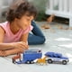 thumbnail image 2 of Playset Breyer Horses Farms Land Rover con remolque fundido a presión, 2 of 8