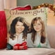 thumbnail image 4 of Las Chicas Gilmore Fundas de almohada de terciopelo con tema, regalos de funda de almohada, decoración para el hogar, cojín de lanzar, regalo de cumpleaños para fans y parejas. 45cm x 45cm., 4 of 6