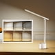 thumbnail image 4 of Lámpara de escritorio Honeywell H01 Pro Sunturalux™ LED plegable blanca, 4 of 8