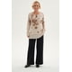 thumbnail image 4 of Polera Mujer Evasé Con Aplicación Beige, 4 of 4