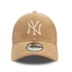 thumbnail image 1 of Jockey Gorra New Era Cord 9Forty Neyyan Tautau, 1 of 4