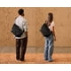 thumbnail image 3 of Bolso Bandolera Clásico Bellroy para Laptop de 14" Indigo, 3 of 7