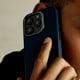 thumbnail image 5 of Funda silicona antimicrobial Magsafe iPhone 16 Pro Azul, 5 of 10