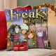 thumbnail image 4 of Mi Familia Freaky Fundas de almohada de terciopelo con tema, regalos de funda de almohada, decoración para el hogar, cojín de lanzar, regalo de cumpleaños para fans y parejas.40*40cm., 4 of 6