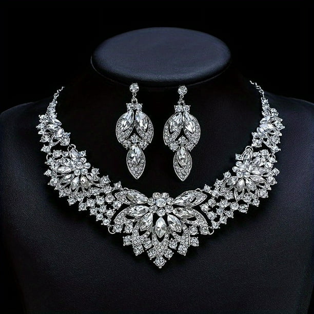 Elegant Vintage Bridal Necklace and Earrings Set with Exaggerated Crystals - Perfect for Weddings and Special Occasions