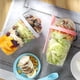 thumbnail image 2 of Vaso para ensalada de frutas y verduras con cuchara y tapa, vaso para desayuno, vaso para yogur, vaso portátil para leche y avena, color rosa, 2 of 7