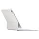 thumbnail image 3 of Funda con teclado Apple Magic para iPad Pro de 13 pulgadas (M4), color blanco, 3 of 6