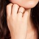 thumbnail image 4 of Anillo Lupine de 18k oro apilable, blanco, talla 5, 4 of 9