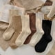 thumbnail image 3 of Xiao Hua Calcetines de Lana para Mujer, Adecuados para Botas de Senderismo, Tejido Cálido, Cómodos en Invierno, Calcetines de Media Longitud, Calcetines de Trabajo, Suaves y Cómodos. 1 Par, Blanco, 3 of 4