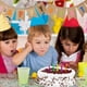 thumbnail image 2 of Banner, (2 Pack: 30Pcs) Banner Banderas en blanco, 5x7.5 pulgadas 13 pies Decoración de fiesta de bricolaje para Navidad, cumpleaños, boda, ducha de bebés y graduación, 2 of 3