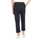thumbnail image 2 of Pantalón Kirkland Signature de viaje con bolsillo para mujer, color negro, 2 of 8