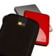 thumbnail image 2 of Estuche Negro para disco duro portátil Case Logic, 2 of 5