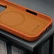 thumbnail image 5 of Funda TORRO para iPhone 18/17 Pro en cuero naranja, 5 of 6
