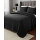 thumbnail image 1 of Quilt Premium Blanco Boho-Chic con Pompones 2 Plazas, 1 of 4