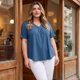 thumbnail image 3 of GRACIA Y GRANDEZA Camisetas de Mujer Tallas Grandes Cuello en V con Banda Manga Corta Ajuste Suelto Blusa Plisada Casual y Moderna 3X Azul Marino, 3 of 7