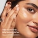 thumbnail image 4 of Base de maquillaje líquida Almay Hydrating Lightweight 30 ml 160 Caoba, 4 of 9