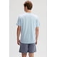 thumbnail image 3 of Polera Hombre Con Bolsillo Contraste Celeste, 3 of 4