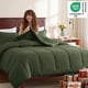 thumbnail image 3 of Juego de Edredón CozyLux King 244 × 249 cm Verde Oliva 3 piezas, 3 of 9