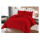 thumbnail image 1 of Plumón Rojo 2 Plazas Diseño Trenzado, Polar + 2 Fundas Polar, 1 of 3